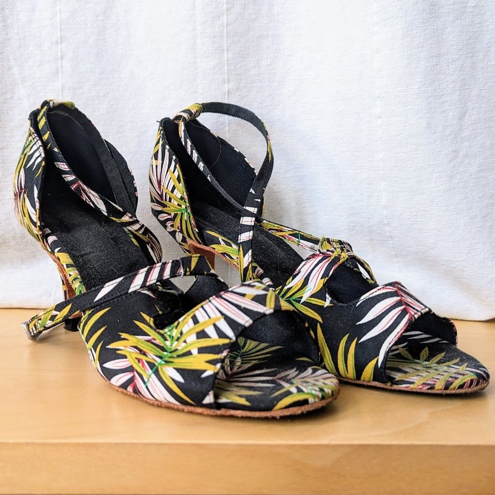 Tropical Latin Dance Heel (NWOT, size 9.5)